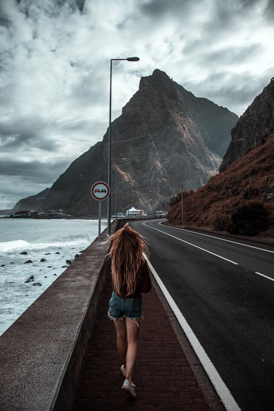 Traumhafte-Straße-auf-Madeira