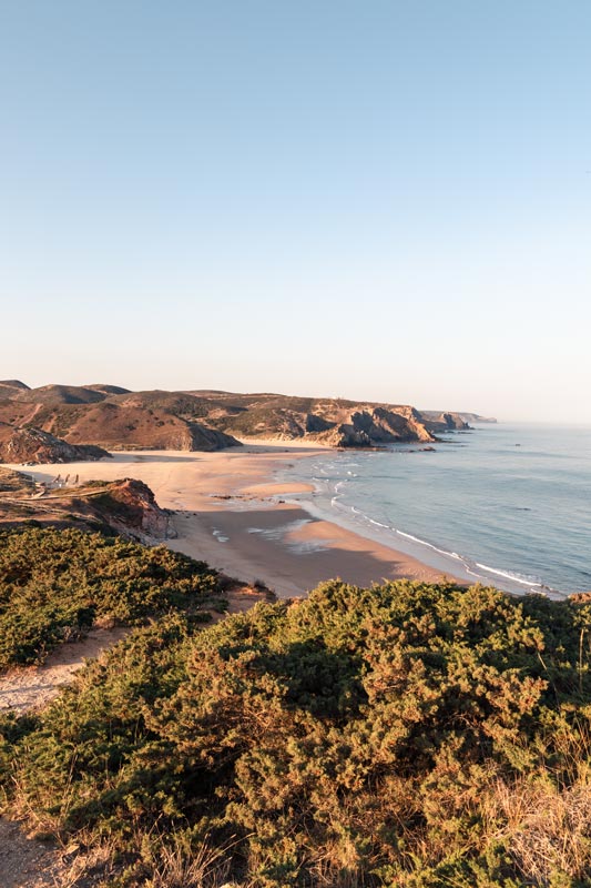 Surfstrand auf dem Fischerweg in Portugal