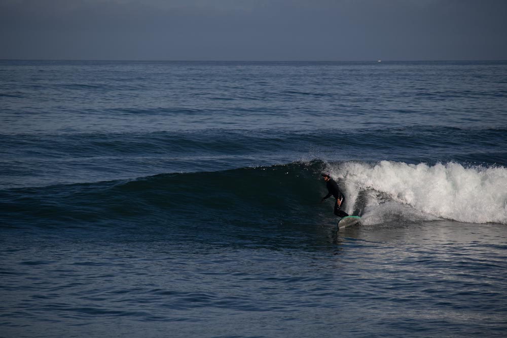 Surfer-am-Hausstrand