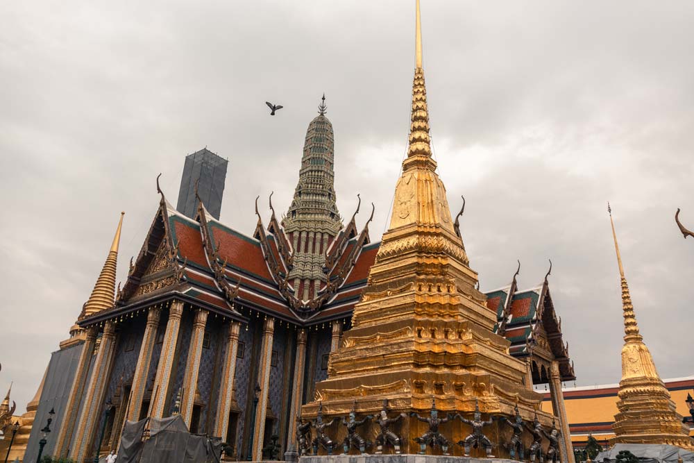 der-Wat-Phra-Kaeo-innerhalb-des-Großen-Palastes