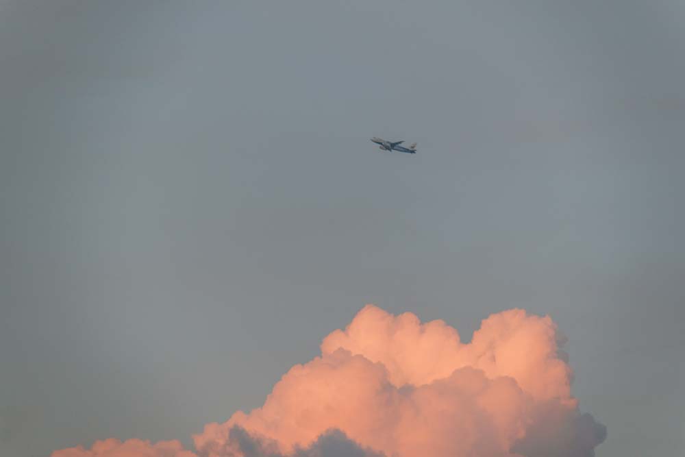 Flugzeug-über-Thailand
