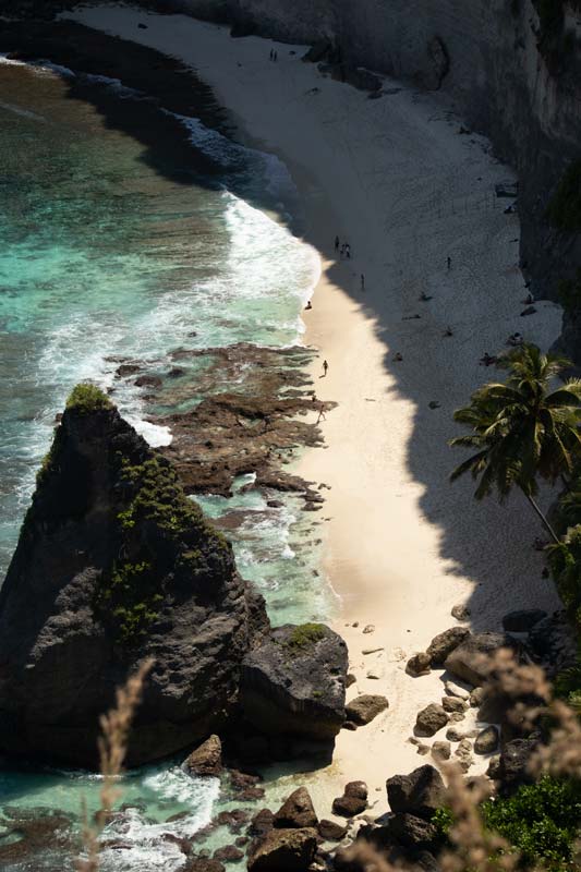 Blick-hinab-auf-den-Diamond-Beach