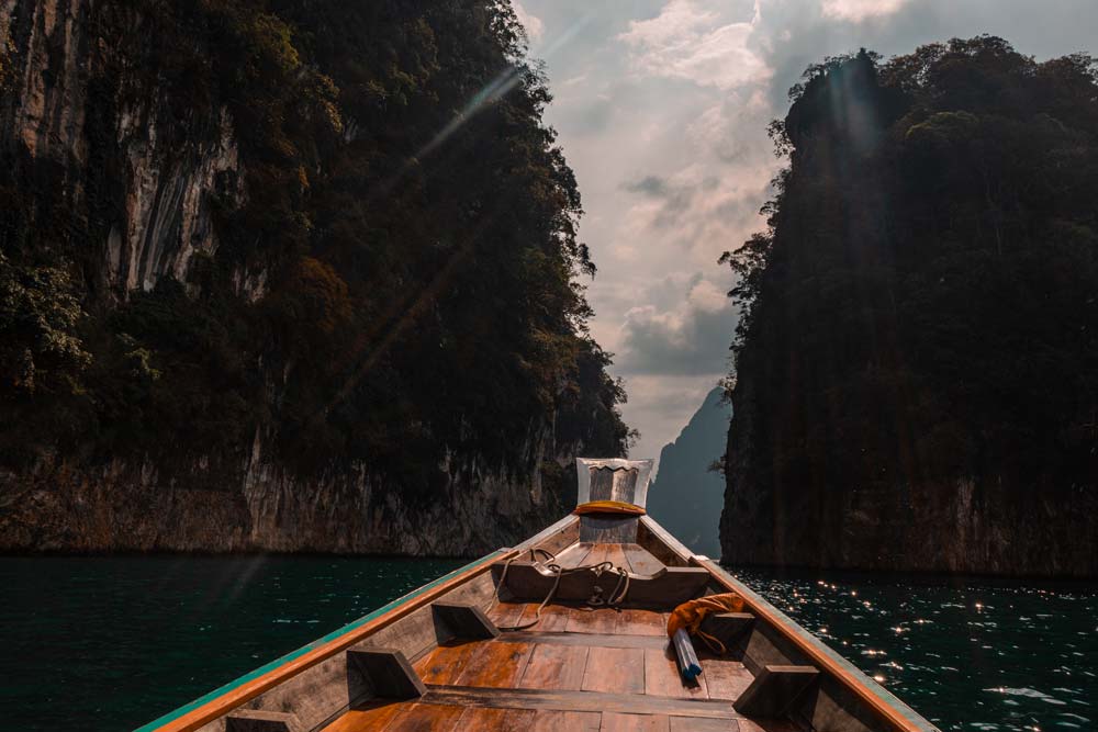 Fahrt-durch-den-Khao-Sok-Nationalpark