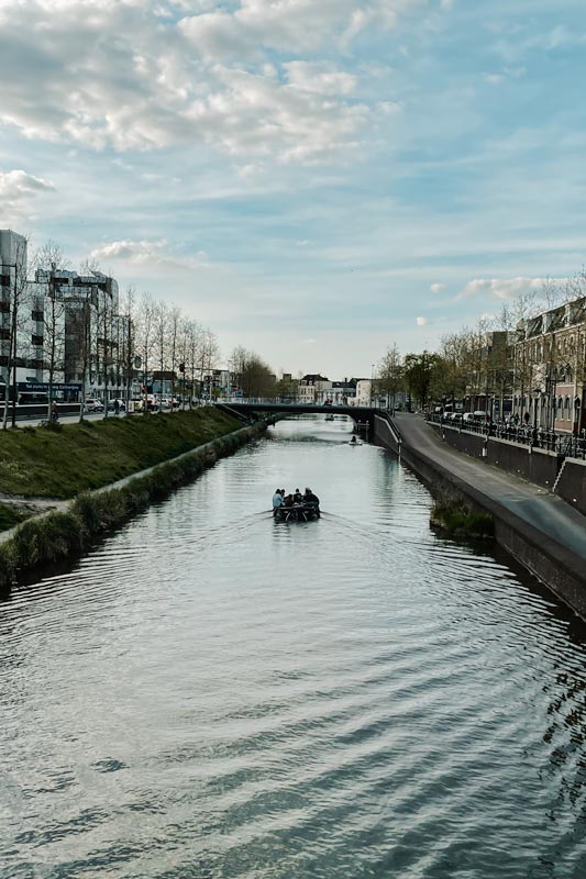 Gracht_Eingang_Lombok_Viertel