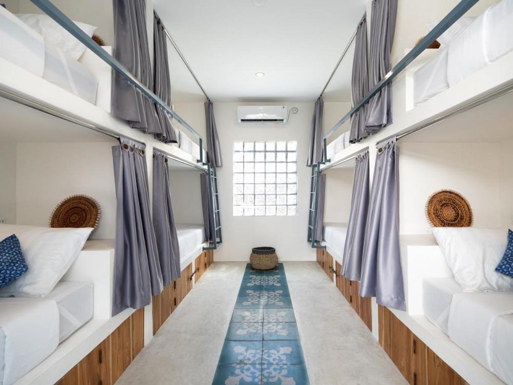 Seaesta Hostel