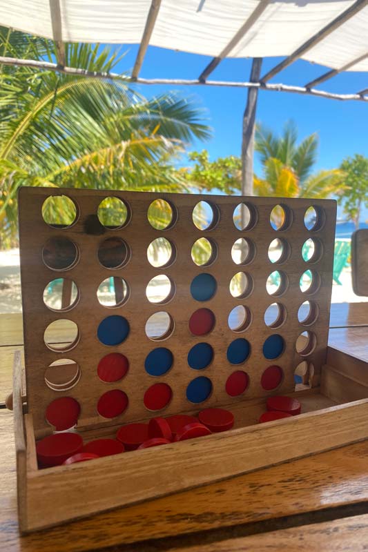 4-gewinnt-am-Strand