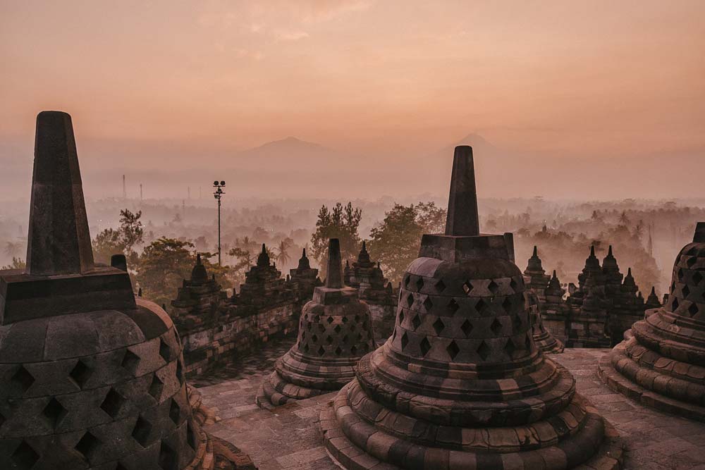 Borodudur-Tempel-bei-Yogyakarta-Indonesien-Rundreise