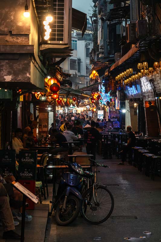 Beer-Street-in-Hanoi