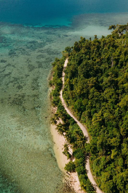 Die-Straße-zum-Coconut-Beach