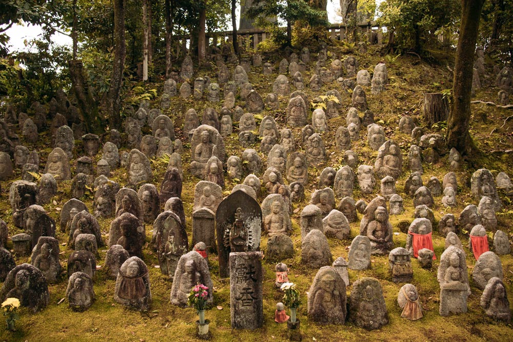 Statuen-am-Kiyomizu-dera