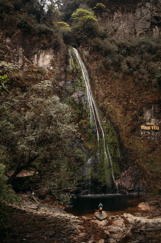 Der-Love-Waterfall-bei-Sapa
