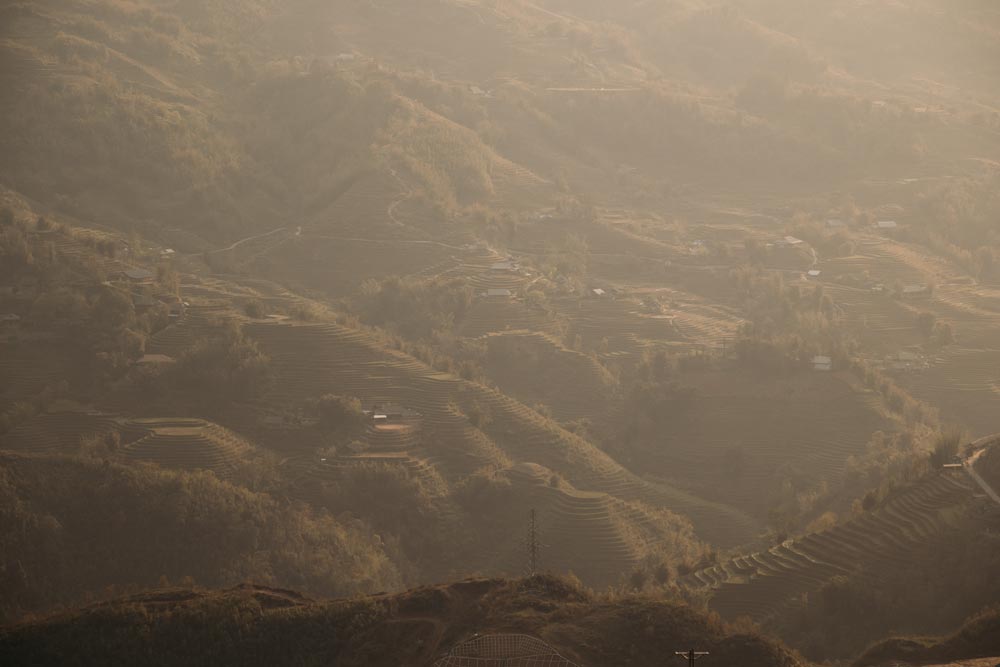 Kleine-Unterkünfte-in-Mitten-der-Reisterassen-bei-Sapa