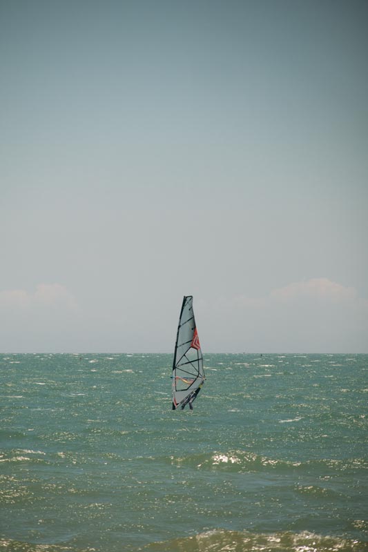 Windsurfer-in-Mui-Ne