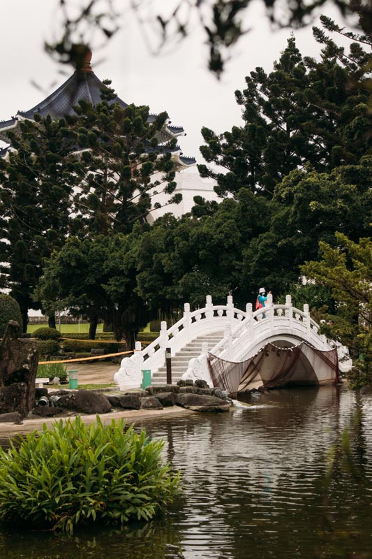 Garten-bei-der-Chiang-Kai-shek-Memorial-Hall