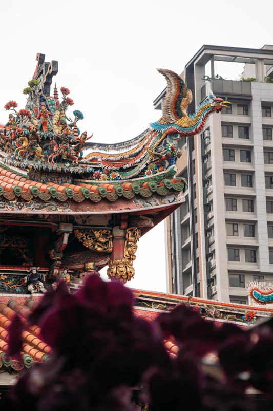 Tolle-Verzierungen-am-Longshan-Tempel