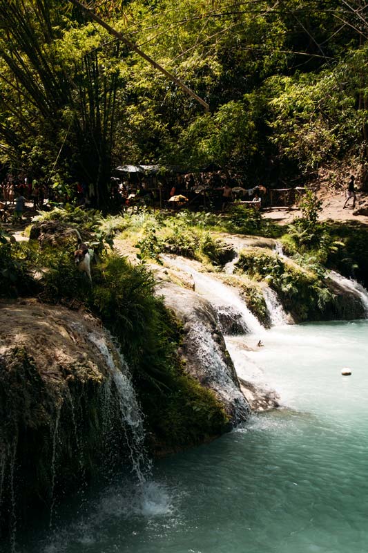 Kleine-Kaskade-an-den-Cambugahay-Falls