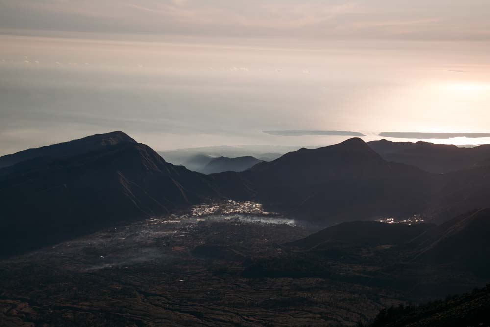 Ausblick-von-Rinjani-in-das-Tal